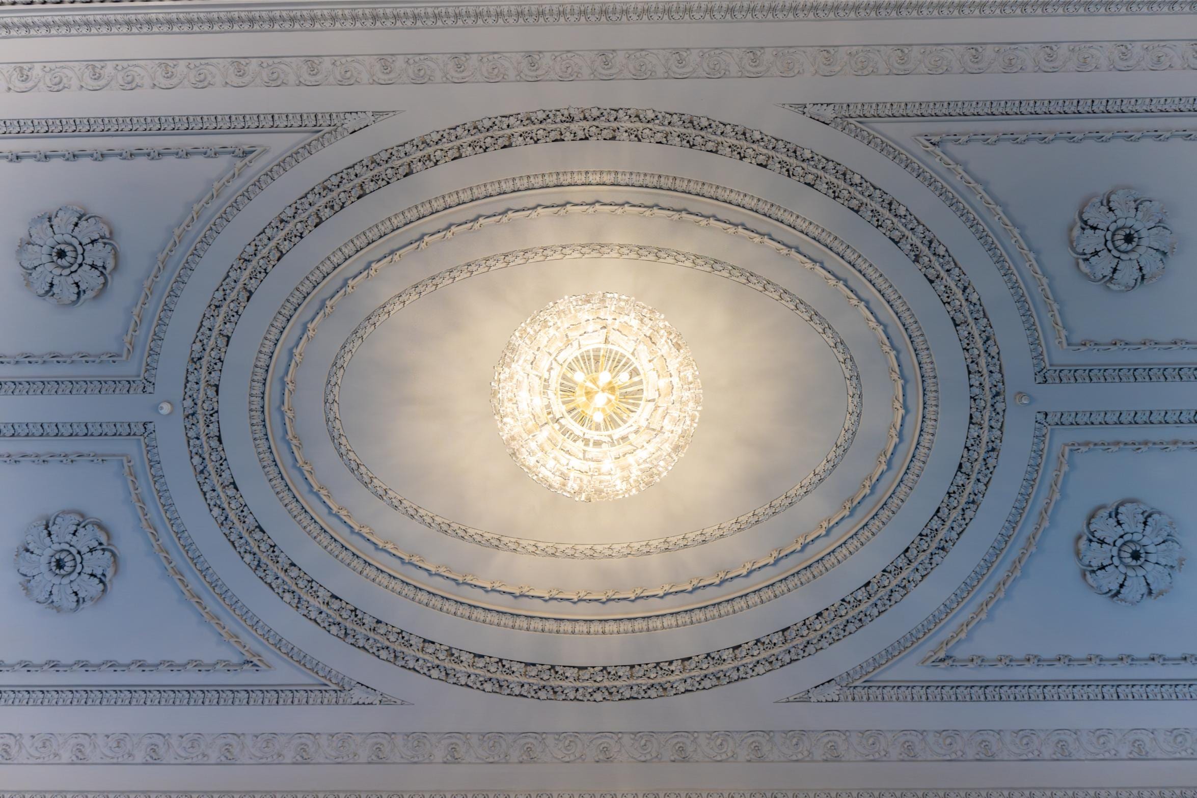 Coombe Abbey room