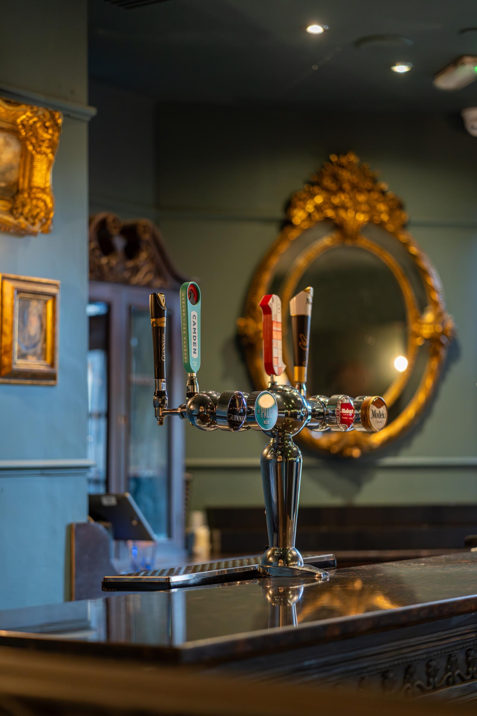 Coombe Abbey room